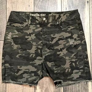 Vanilla Star Juniors 11 Denim Hi-Rise Shorts Camo Real Cheeky